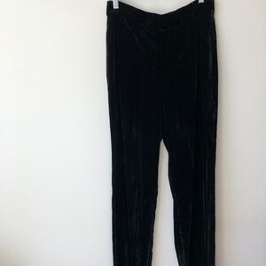 ZARA - Black Crushed Velvet Pant - Medium